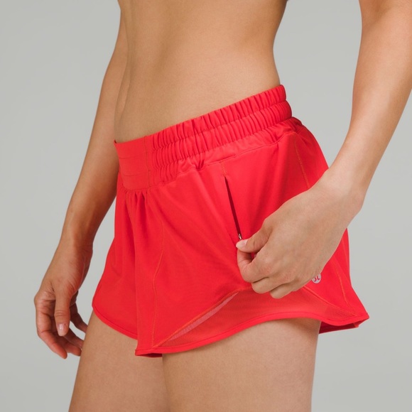 lululemon athletica Pants - Lululemon Hotty Hot Low-Rise Lined Short 2.5”